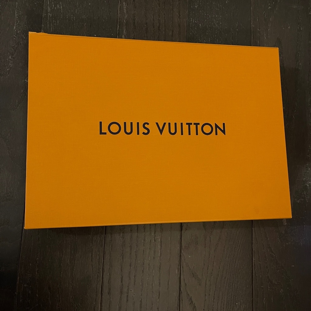 Louis Vuitton full set large empty box shopping bag home decoration storage